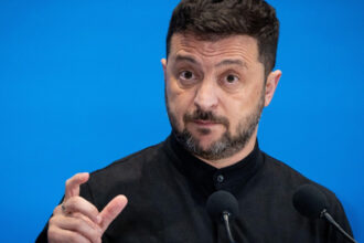 zelenski il invita pe nicusor dan in ucraina suntem gata sa exportam in romania tehnologiile dezvoltate pe timp de razboi 690e6ab0cdce4