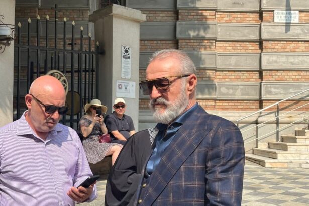 zi deciziva pentru gigi becali azi asteapta verdictul final al judecatorilor privind demolarea bisericii construite ilegal in constanta 690bec7ea5ad5