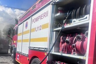 alerta in cernavoda a luat foc o casa situata pe strada seimeni 6942a8924f6a4