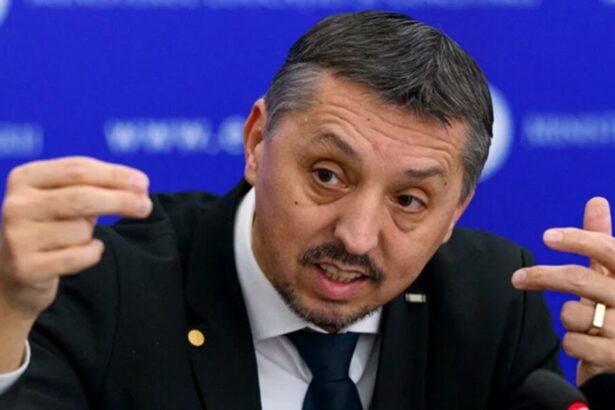 breaking news daniel david a demisionat din fruntea ministerului educatiei 6949faf5f3af4