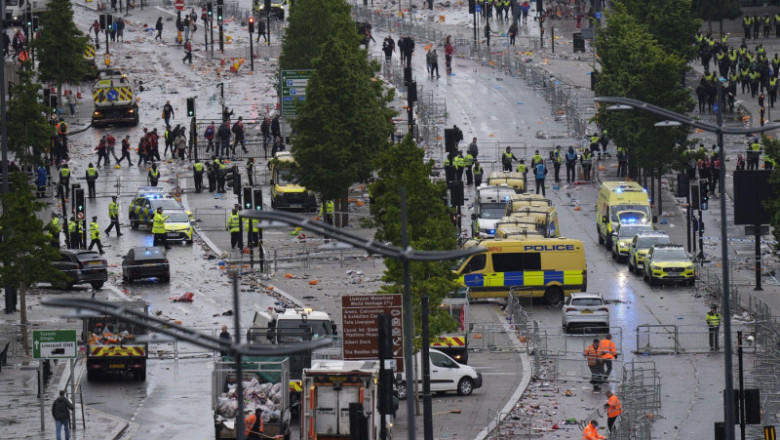 condamnarea primita de soferul care a intrat anul trecut cu masina in fanii lui liverpool aflati la celebrarea titlului 6942793678060