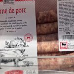 din ce sunt facuti carnatii de porc din mega image de fapt avem eticheta 694b8d8b55ae9