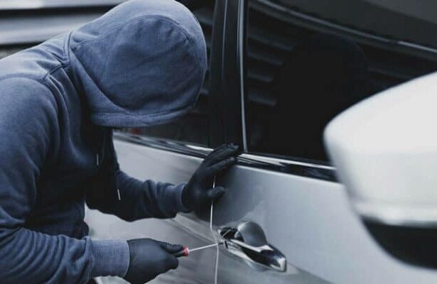 hot din autoturisme retinut de anchetatorii constanteni 6943d9e2de0a4