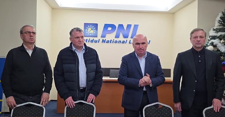 o conferinta ca un parastas la pnl constanta bolojan anunta ca va ordona filiala in luna ianuarie 6946a42740342
