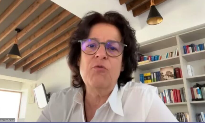 protest politic de fatada ovanesian confisca protestul ct bus pentru razboiul sau politic cu primarul chitac 694a5d5f6bb20