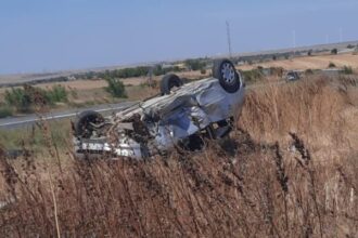 un sofer s a rasturnat cu masina intre localitatile pestera si remus opreanu judetul constanta 693531ed6098c