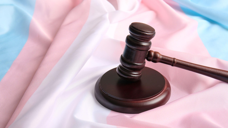 un tribunal italian a permis unui adolescent de 13 ani sa si schimbe sexul mediile catolice au reactionat criticand dur decizia 694b1b34ccb08