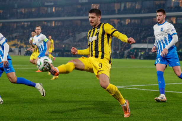 universitatea craiova a ratat dramatic calificarea in play off ul conference league echipa din banie invinsa de aek atena 694539745331a