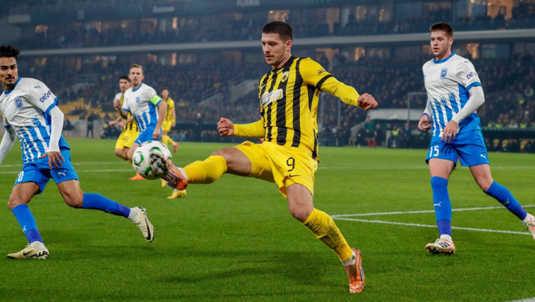 universitatea craiova a ratat dramatic calificarea in play off ul conference league echipa din banie invinsa de aek atena 694539745331a