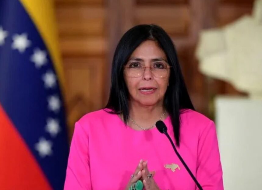 armata a ales o pe vicepresedinta delcy rodriguez noul lider al venezuelei aceasta a inceput deja sa il ameninte pe trump 695aaf56cfdb0