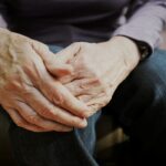 boala parkinson incepe cu ani buni inainte de tremur semnalele tacute la care sa fii atent 697c4448a10d1