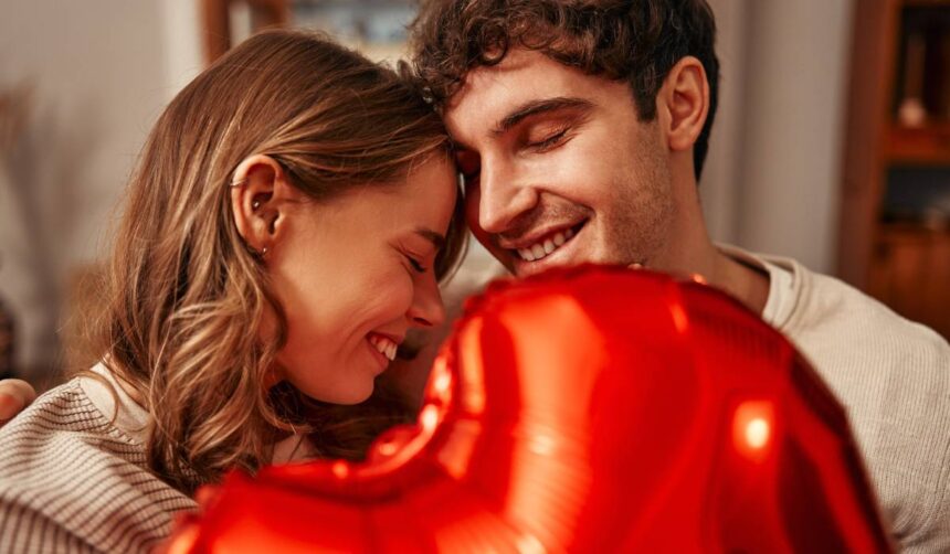 cadouri romantice de valentines day pentru relatii la distanta ce sa ii daruiesti partenerului tau 6978c0894fc2a