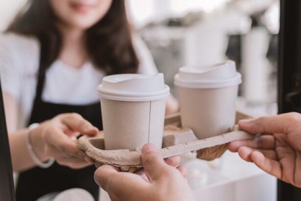 ce se ascunde de fapt in cafeaua pe care o iei la pachet pericolul din pahar 697c98b031c58