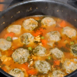 cu ce sa legi perisoarele ca sa ramana intregi in oala de ciorba nu se vor mai desface si vor fi delicioase 697c3adc1a877