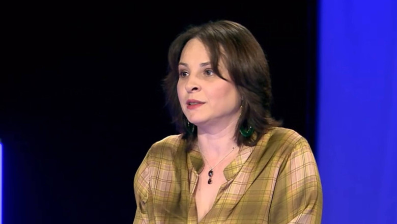 exclusiv gimnastica in comunism campioana corina ungureanu stateai drept erai soldatel nu spuneai mare lucru acasa aveai un singur vis 697e0659d93e2