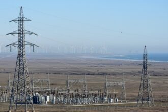 investitii in infrastructura energetica in dobrogea ce proiecte sunt in joc in 2026 si ce relevanta au ele in competitia regionala 695cf945bfdca