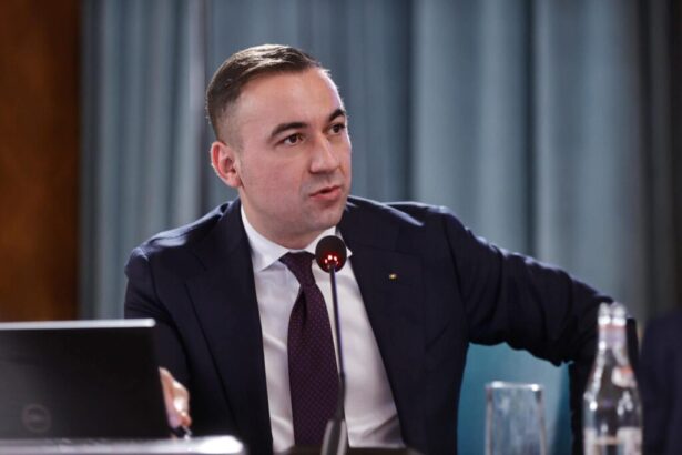 ivan spune ca in 6 luni ca ministru al energiei a stabilizat piata si a evitat un soc major pentru economie 69564cc318730