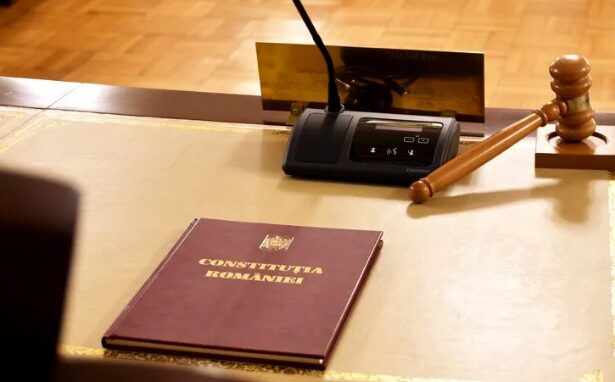 judecatorii ccr amana din nou pronuntarea pe legea pensiilor magistratilor documente noi trebuie timp de studiu 696a079aeb514
