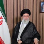 khamenei ar fugi la moscova daca regimul cade in urma revolutiei din strada trump ameninta iranul cu o invazie militara daca sunt ucisi manifestanti o sa fie loviti foarte dur 695bf7775b613