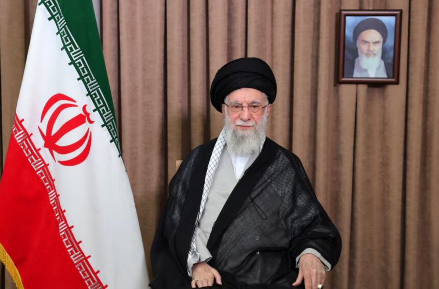 khamenei ar fugi la moscova daca regimul cade in urma revolutiei din strada trump ameninta iranul cu o invazie militara daca sunt ucisi manifestanti o sa fie loviti foarte dur 695bf7775b613