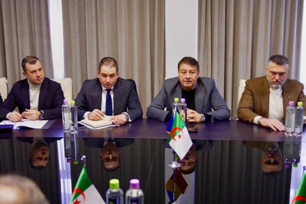 mitroi descopera o noua vocatie diplomatica vrea sa vanda oi in nordul africii si nu e gluma 6970eab83912e