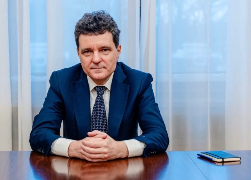 nicusor dan declara razboi dezinformarii si manipularii presedintia va avea un departament de combatere a stirilor false 695e70e33cebc