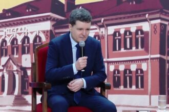 nicusor dan imi plac oamenii care dau statul in judecata trebuie sa ai un obiectiv sa te orientezi in peisaj 697498bc57622