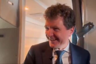 nicusor dan si a adus aminte ca trebuie sa faca numiri la sefia sri si sie nu e momentul pentru revolutii si destabilizare 695d2d1f015a1