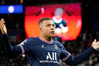 politistul responsabil cu securitatea echipei frantei sanctionat dupa ce a primit o donatie de la mbappe suma oferita de fotbalist 6957ebda16e6f