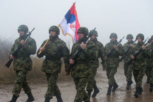 serbia reintroduce armata obligatorie tinerii chemati din nou de presedinte in cazarmi 6956955651fca