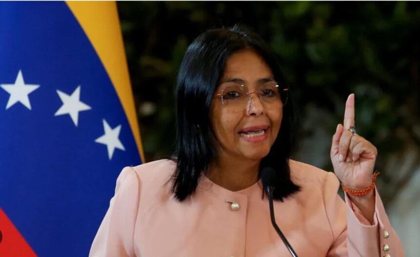 succesoarea lui maduro si presedintele sua se inteleg de minune trump i a incredintat functia in ciuda acuzatiilor de dictatura 695be007a68a3