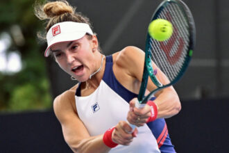 tenis jaqueline cristian s a calificat in sferturi la adelaide mesajul ei pentru fanii romani din tribuna 69678ef492a57