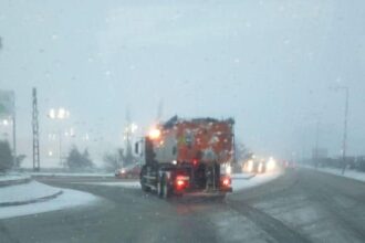 utilajele de deszapezire actioneaza in municipiul constanta 695fd9766ba43