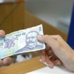 vom vedea oameni cu aceleasi responsabilitati dar cu salarii diferite pentru ca au negociat diferit salariile devin publice in anunturile de angajare 696756650f83f