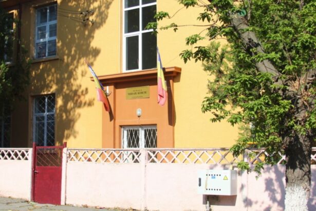 800 de copii de la o scoala si gradinita din constanta lasati in frig din cauza unei facturi neplatite directoarea sustinuta de pnl este nemultumita de o fuziune 6981e39a2e35e