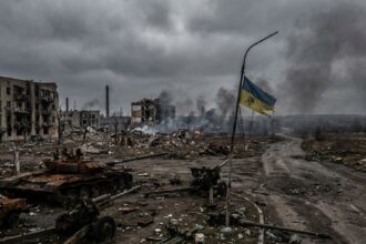 adio pace in ucraina nu ne apropiem de sfarsitul razboiului este doar un joc pentru a nu fi invinuit trump intre timp in rusia companiile de telefonie mobila intra sub controlu 6999e4ef246aa