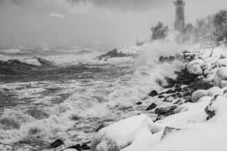 asta nu e tot luam pauza de la viscol apoi ne loveste un nou episod venit din campia rusiei 69958e2b2e2a3