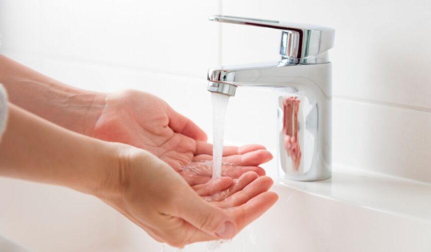 bucurestenii fara apa calda si caldura vor plati mai putin la intretinere cum se calculeaza factura de fapt 6983308e1a1c5