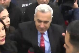 calin georgescu anularea alegerilor a fost brutala violenta si nedemocratica in dreptul celui care este scris pe hartie presedintele romaniei el reprezinta statul paralel 6989c7c102696