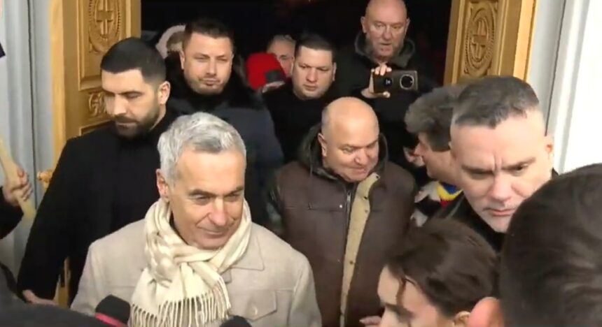 calin georgescu oamenii simt presiunea in fiecare zi in taxe si impozite care fac sa paleasca regimul fanariot zidurile infamiei vor cadea si primul zid va fi bruxelles ul 698b01b7a5e52