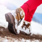 cum sa folosesti folia de aluminiu pentru a ti mentine picioarele calde iarna truc simplu si eficient 6982dbcfa6a17