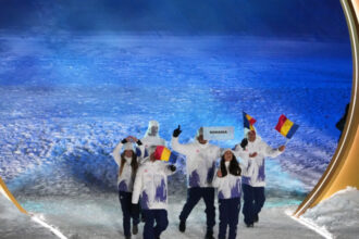 de ce au defilat sportivii din patru locuri la jocurile olimpice ceremonie de deschidere fara precedent la milano cortina 2026 6986fa825655c