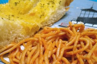 de ce mananca italienii paste cu paine de fapt romanii nici nu concep asa ceva 699d8eaf314da