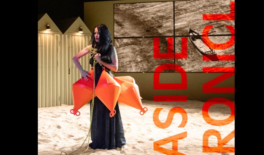 dublu eveniment cultural la teatrul de stat constanta premiera spectacolului machinal si lansarea unei antologii de cronici teatrale 699c58fc47fdf