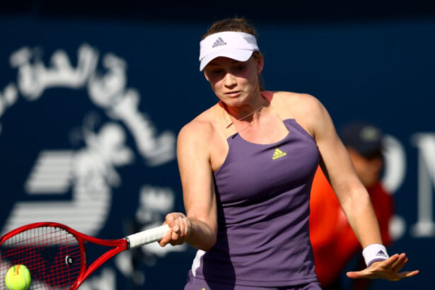 elena ribakina a castigat australian open dupa ce a invins o pe arina sabalenka revenire spectaculoasa a sportivei din kazahstan 697f4ea9dcaf0