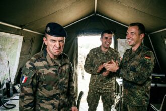 francezii sunt suparati ca romania a semnat cu germania contractele scumpe din safe trebuie sa ne explice cineva de ce 698f54281596d