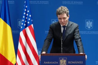 nicusor dan ii ofera lui trump resursele minerale ale tarii a iesit bine din ambele parti s a vazut afectiune reciproca adversarii nostri se vor gandi de doua trei ori inainte sa ne faca v 6997752e91424