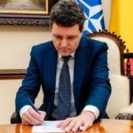 nicusor dan nu a mai tras de timp a promulgat legea care taie pensiile speciale ale magistratilor ii asigur ca munca lor este respectata 69a17985d841e