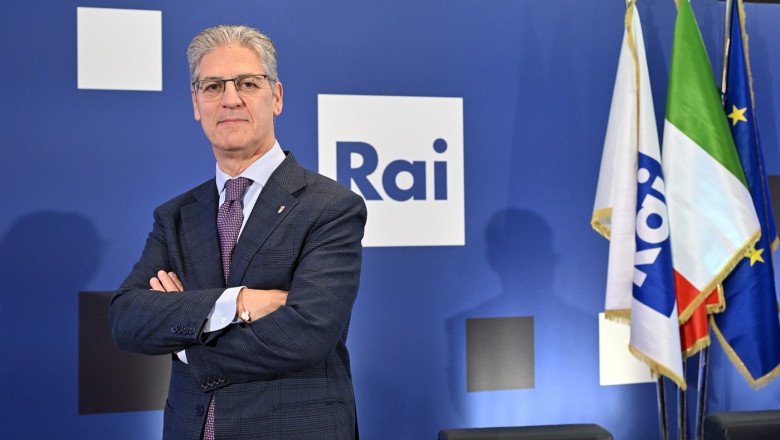 seful departamentului sport de la rai a demisionat dupa gafele facute in timp ce comenta ceremonia de deschidere a jo de iarna 69988ed217fc9