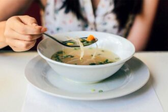 singura leguma pe care sa nu o pui niciodata in ciorba devine daunatoare pentru organism 69903e4998905